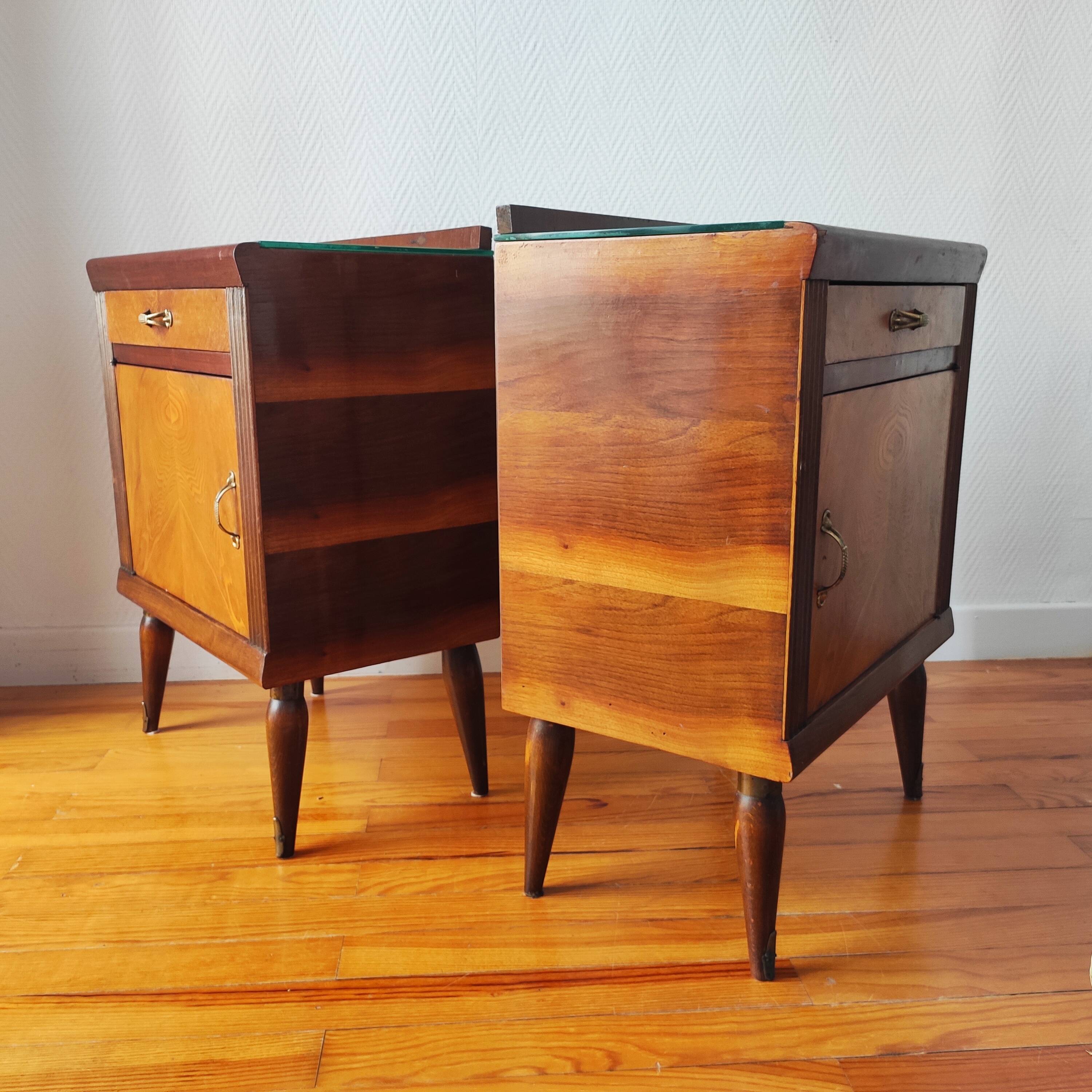 Paire de tables de chevet Italienne de 1950
