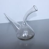 Ancienne carafe en verre soufflé