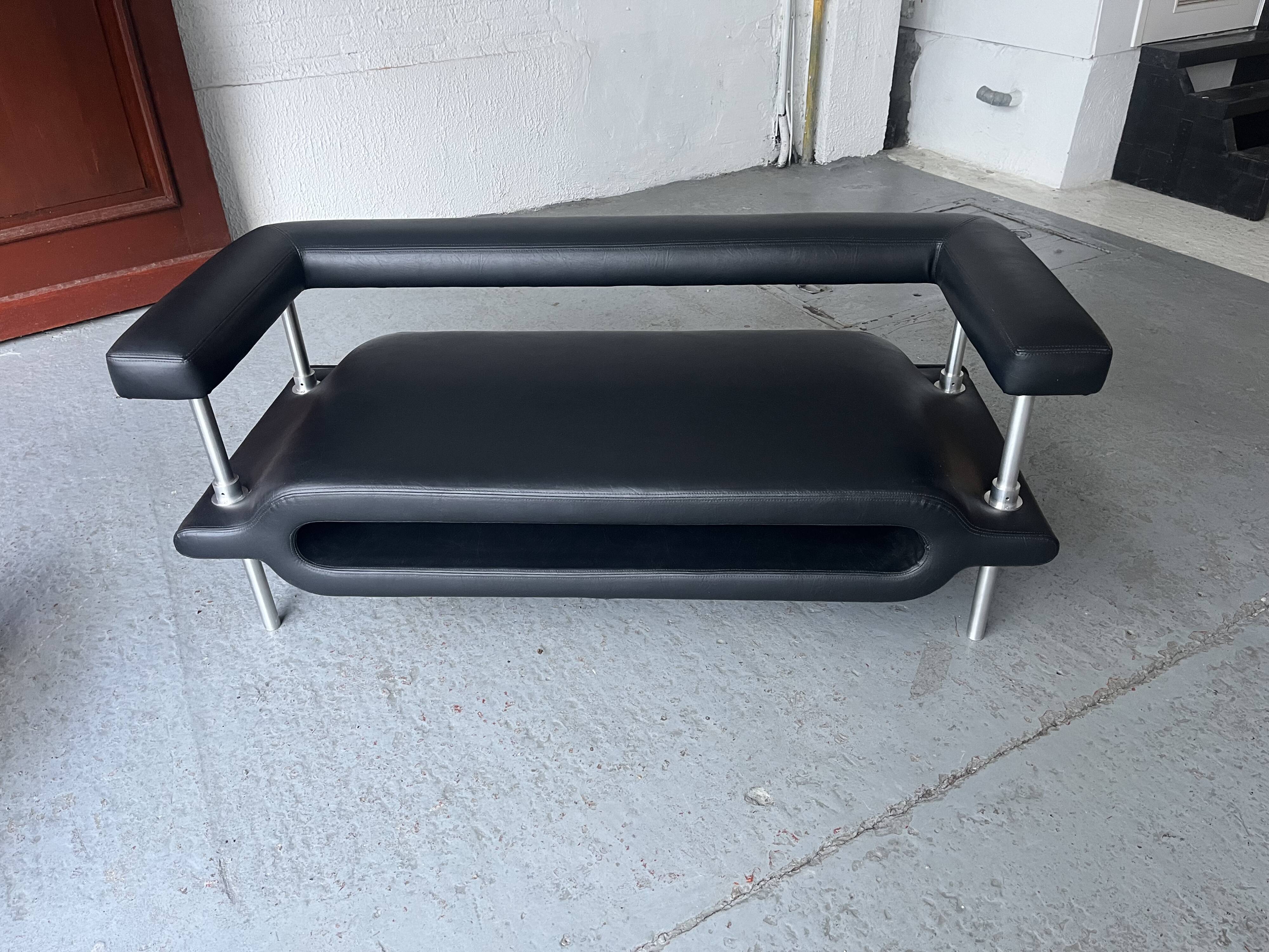 ‘Magazine’ easy chair and 2-seater by Michael Young