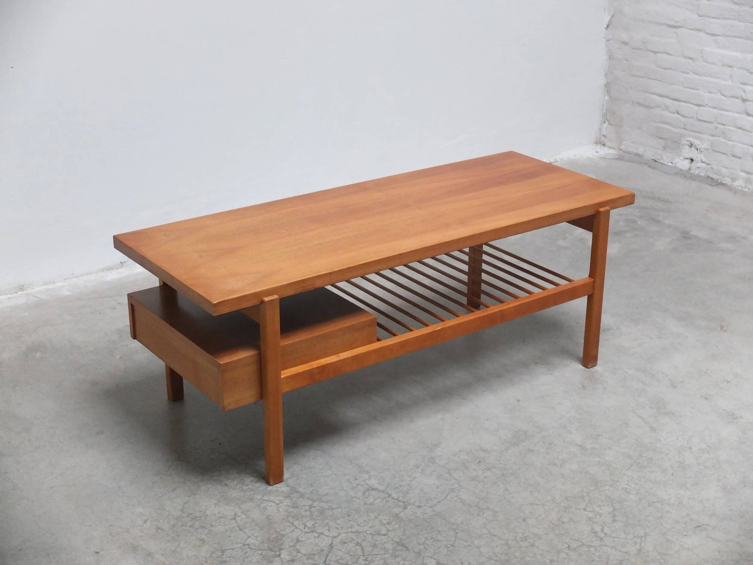 Table basse double face rare par Jos De Mey pour Van Den Berghe-Pauvers, années 1960.