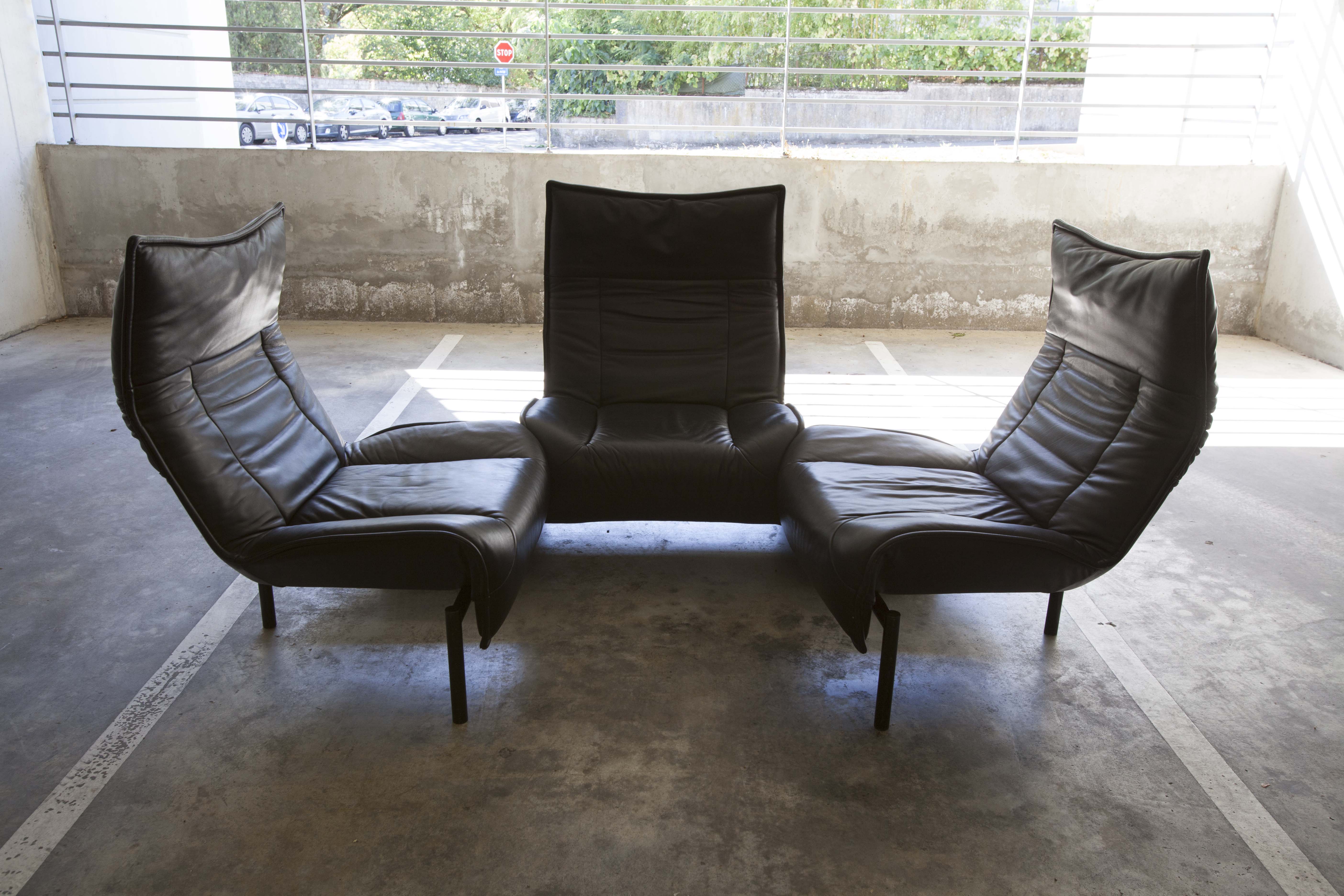 Leather sofa model "Veranda" Vico Magistretti for Cassina