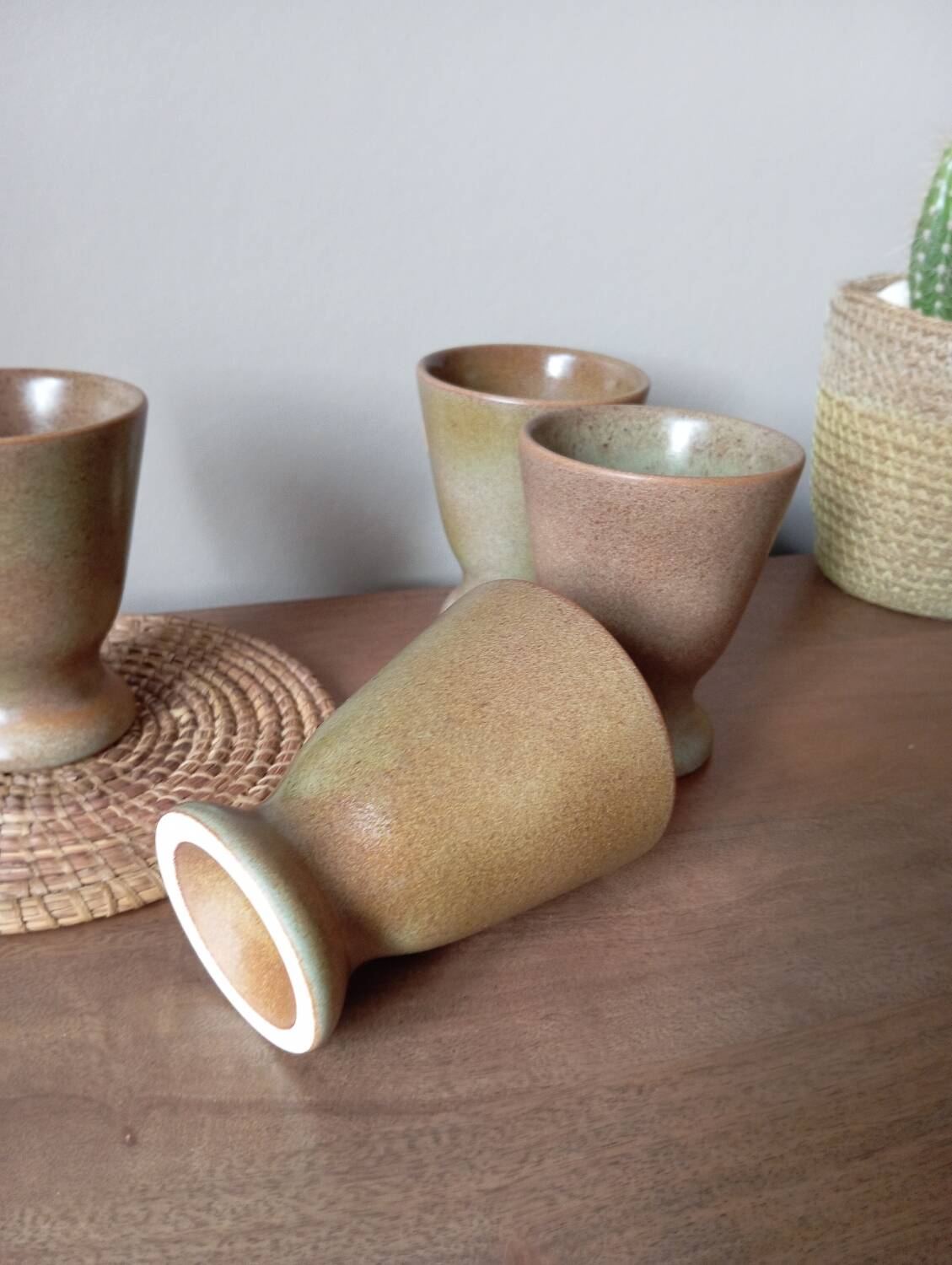 4 stoneware cups, vintage 1950