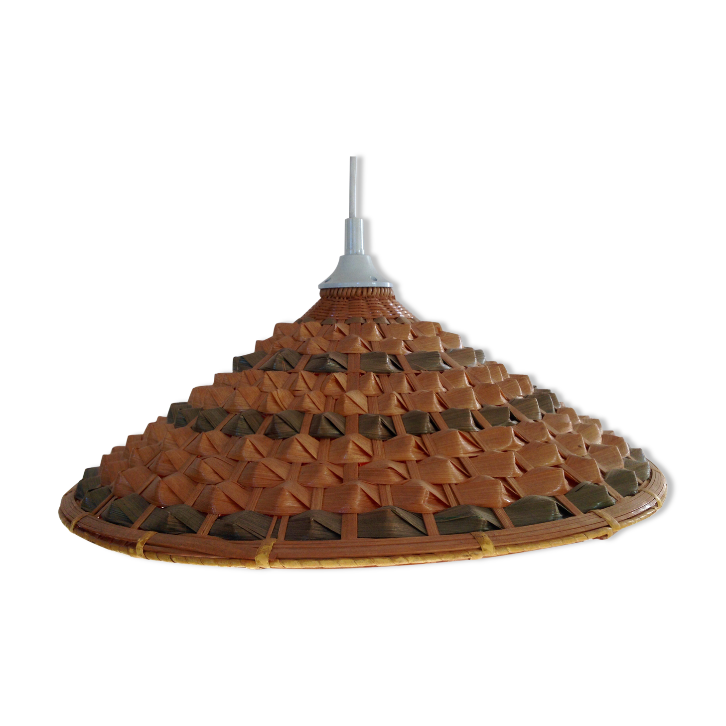 Vintage braided rattan suspension