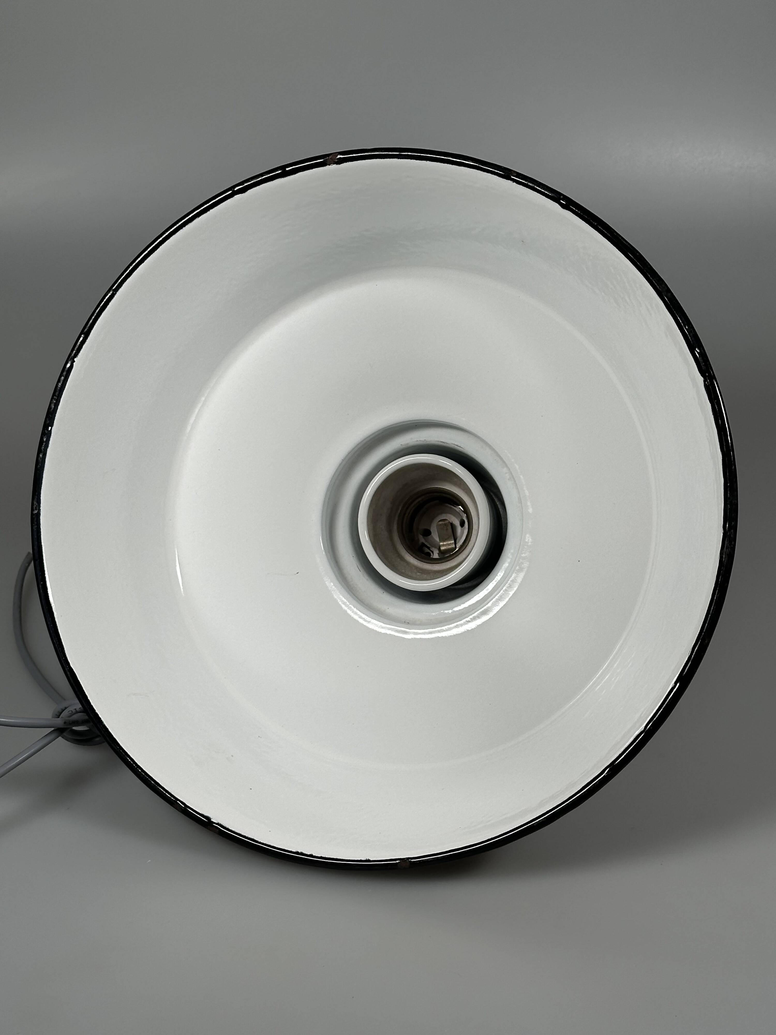 1930s/1940s Ceiling Lamp Industrial Lamp Enamel Loft Metal Bauhaus Design