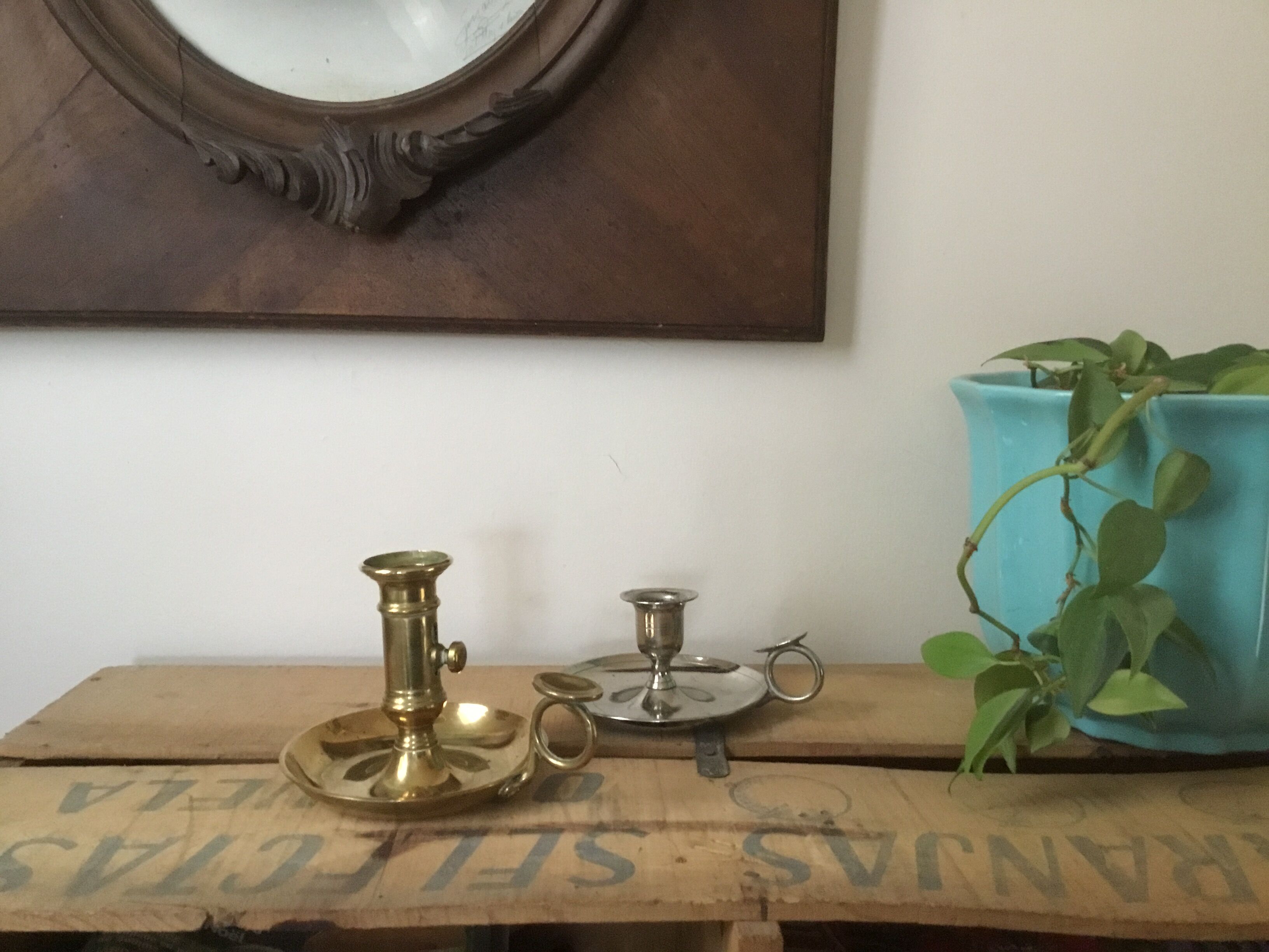Thumb brass candlestick