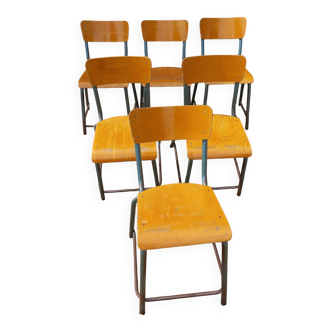 6 vintage school chairs