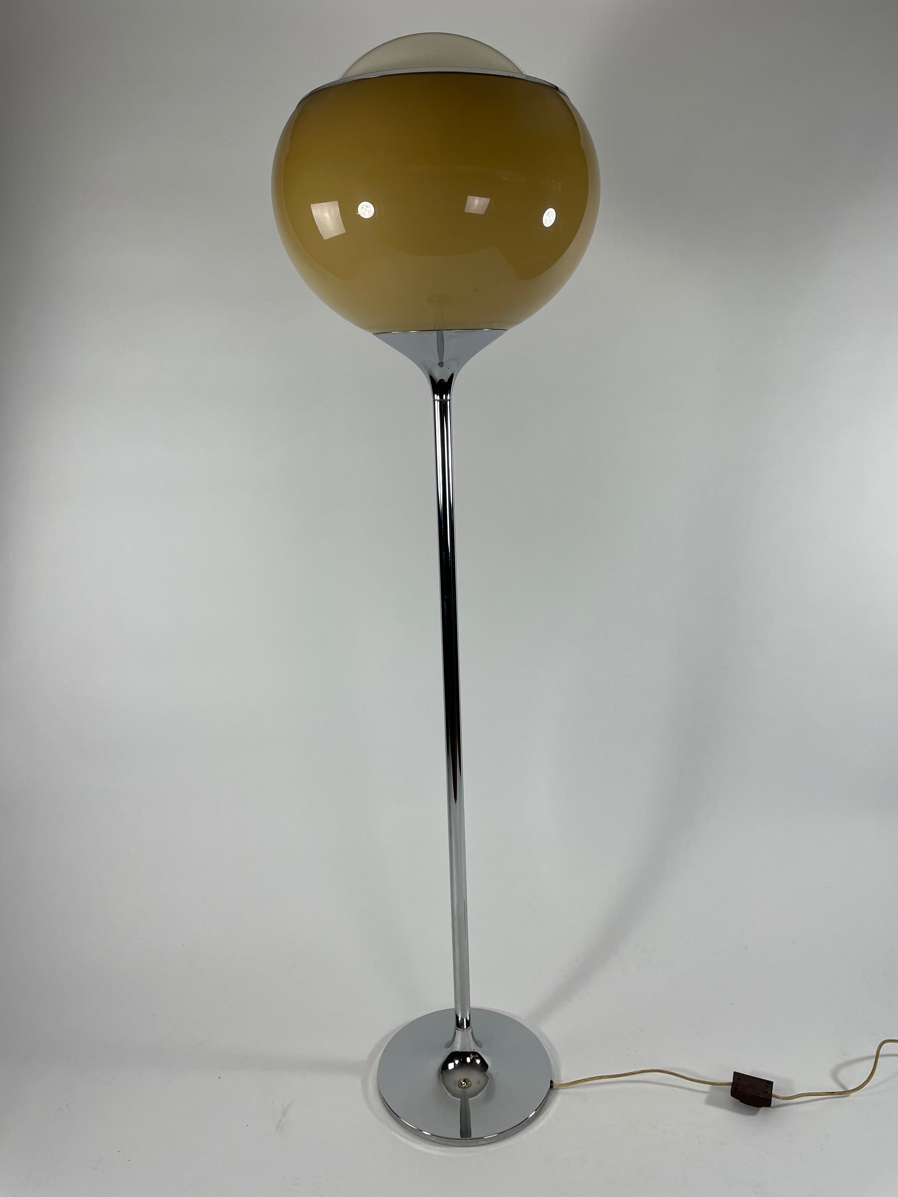 Guzzini Bud floor lamp