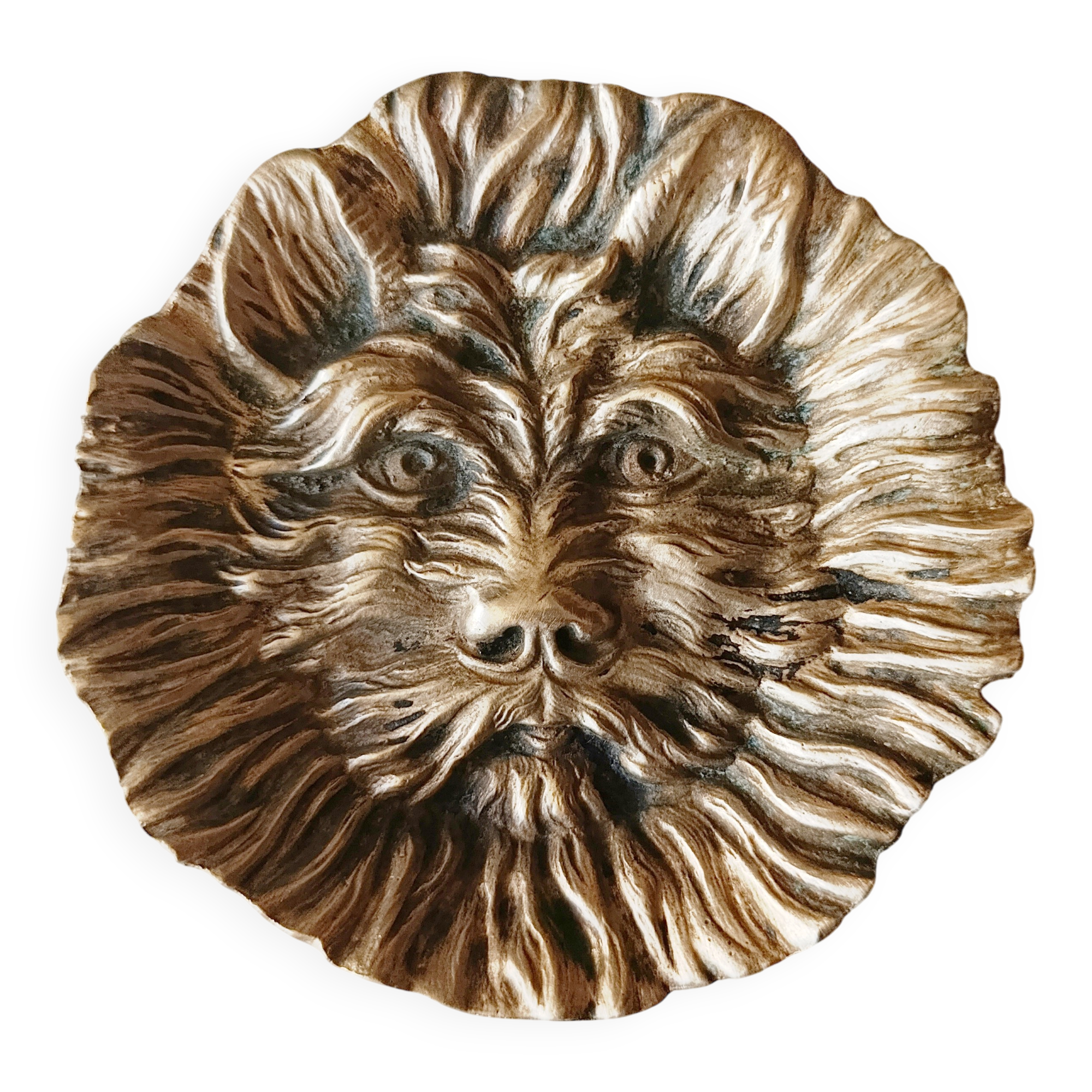 Ashtray or catch-all tray
