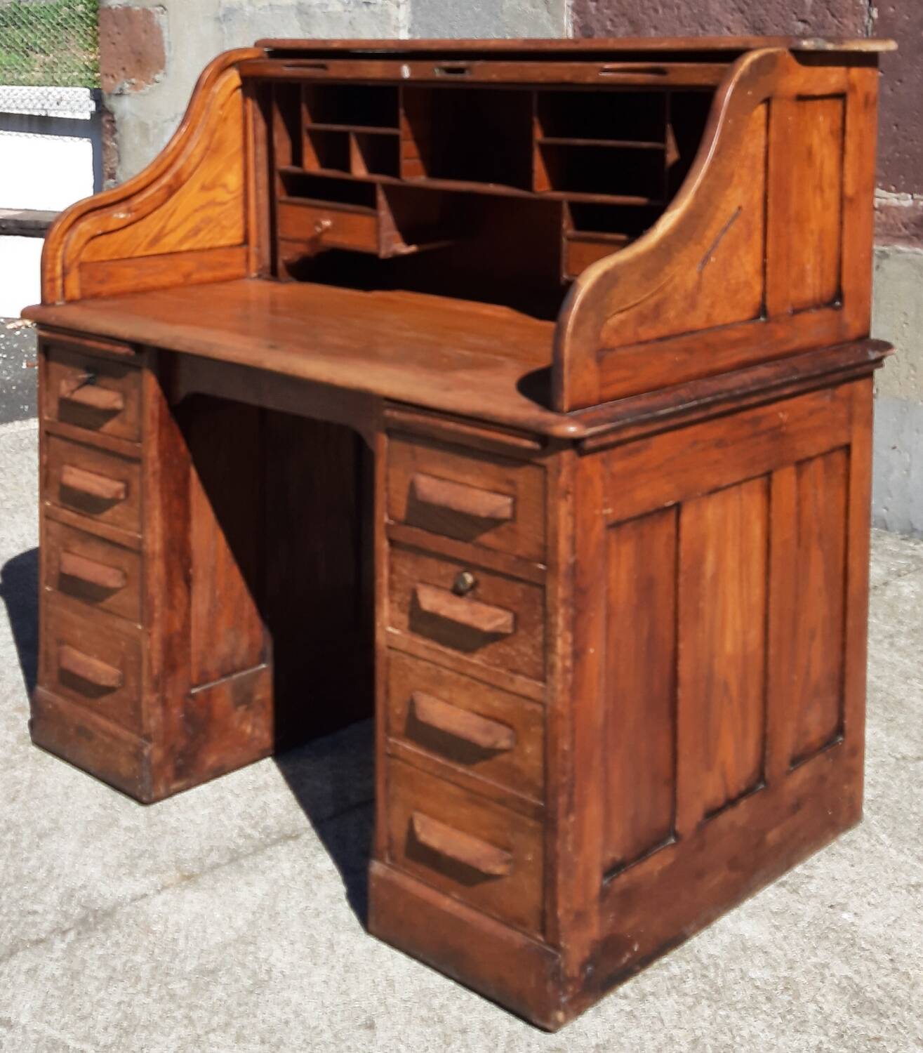 American "Roll Top" desk in oak.
