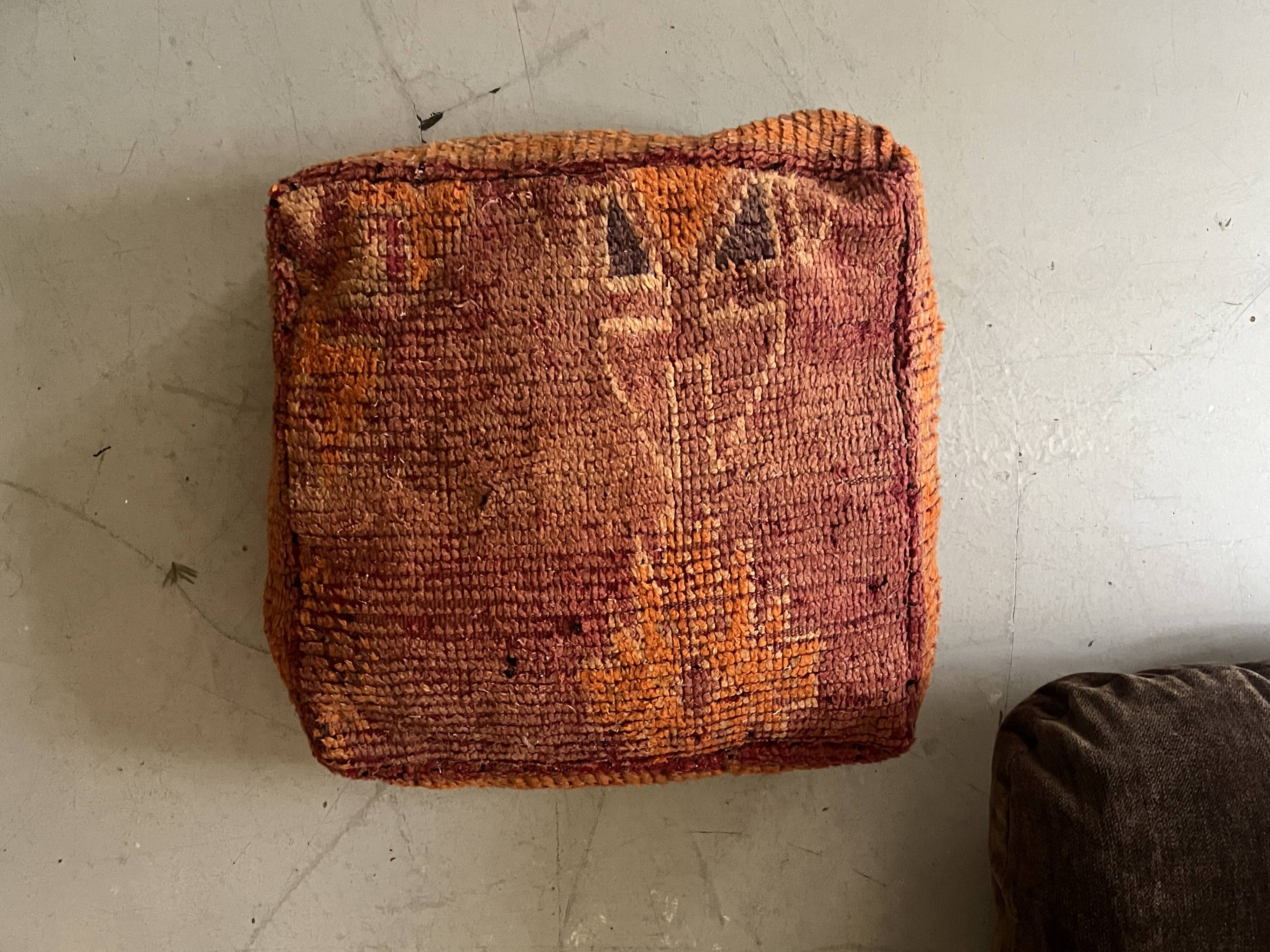 Vintage Berber pouf in handwoven wool