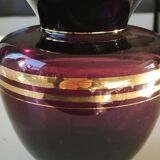 Verrerie Boom d’Anvers ball vase, Murano style. Amethyst color/Horizontal gold bands