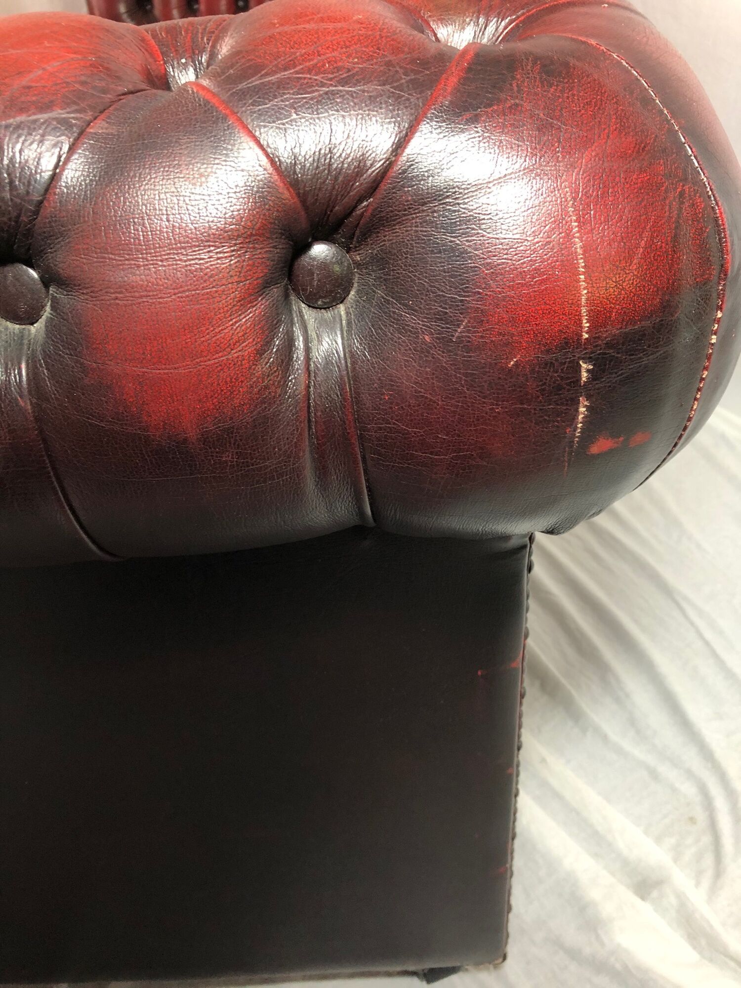 English 20th century leather Chesterfield sofa 4 seater oxblood red