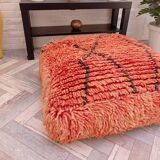 Handmade Berber pouf in wool 60 X 60 X 20 CM
