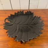 Plat forme feuille noir
