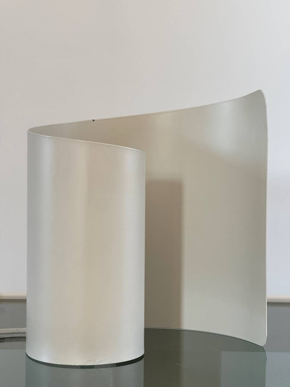 Tessa postmodern design lamp in lacquered metal, Brilliant Leuchten edition, 80s