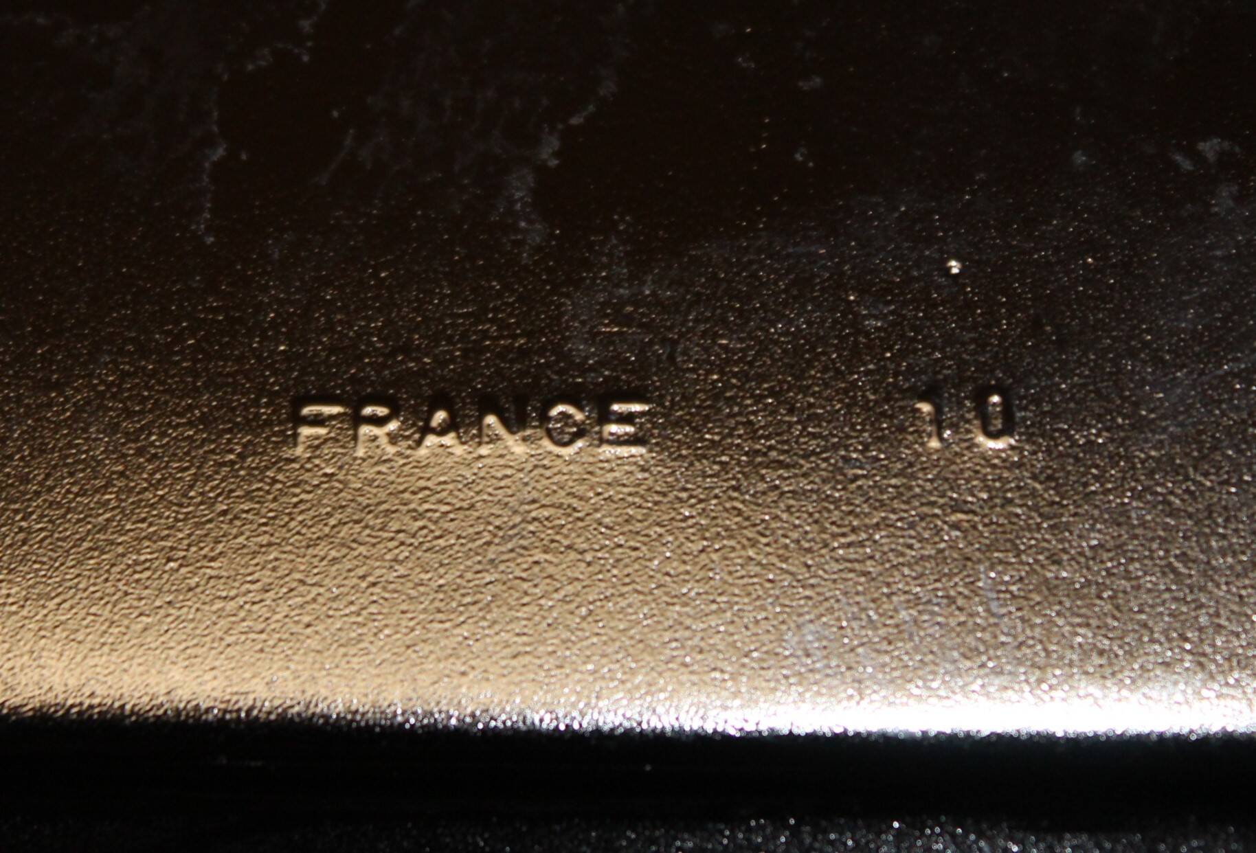 6 black Arcoroc "Octime" dinner plates (set 1)