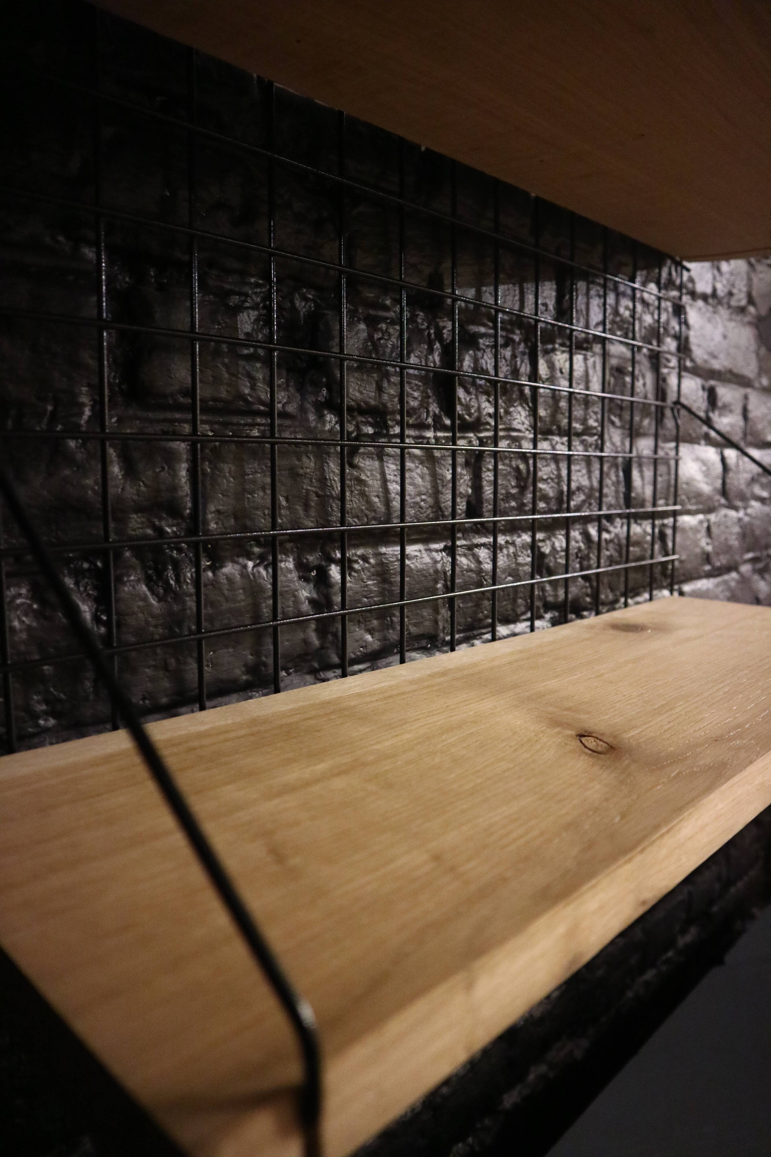 "Meca" shelf designed by Pierre Guariche for Meurop