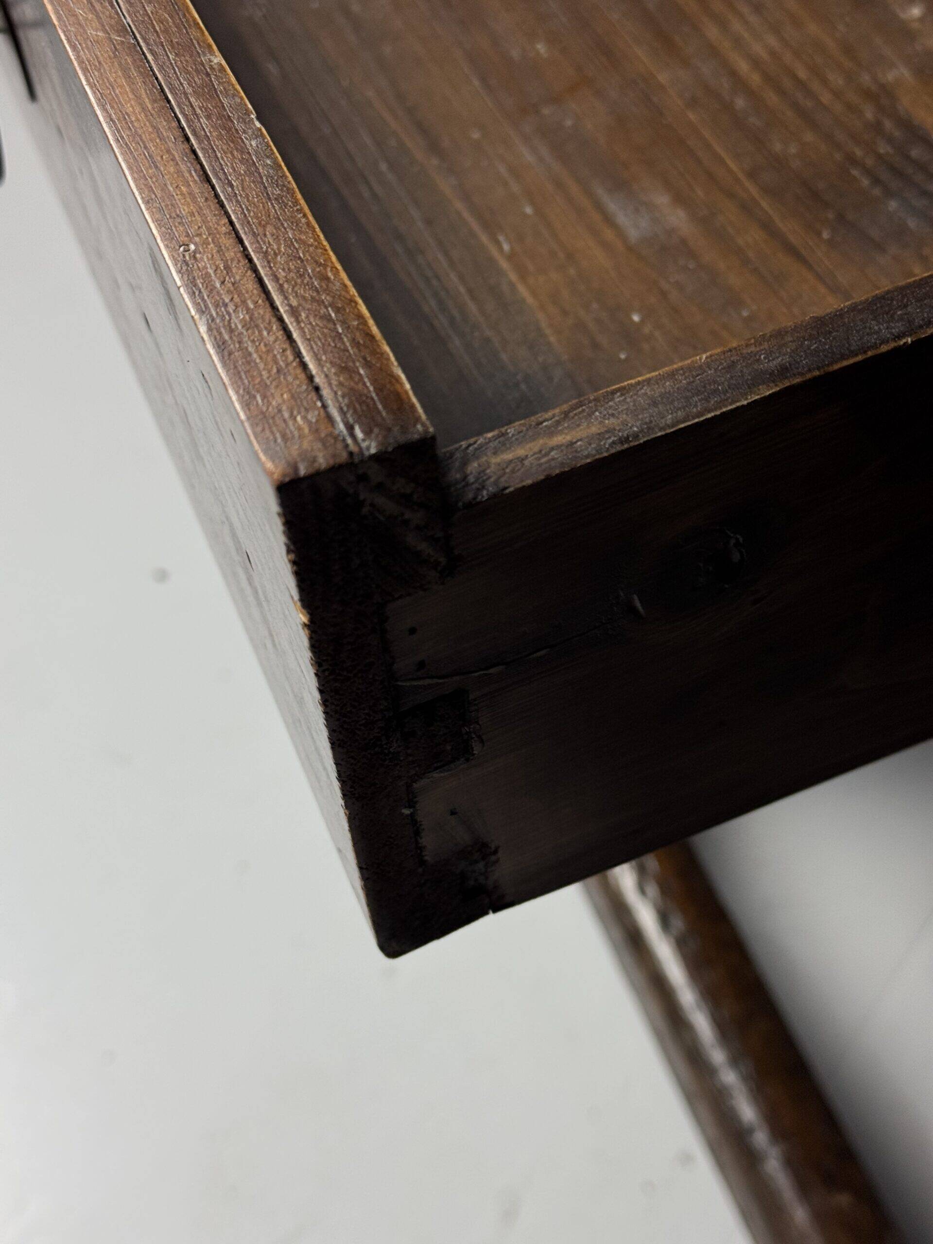 Table d'appoint chinoise du 20e siècle