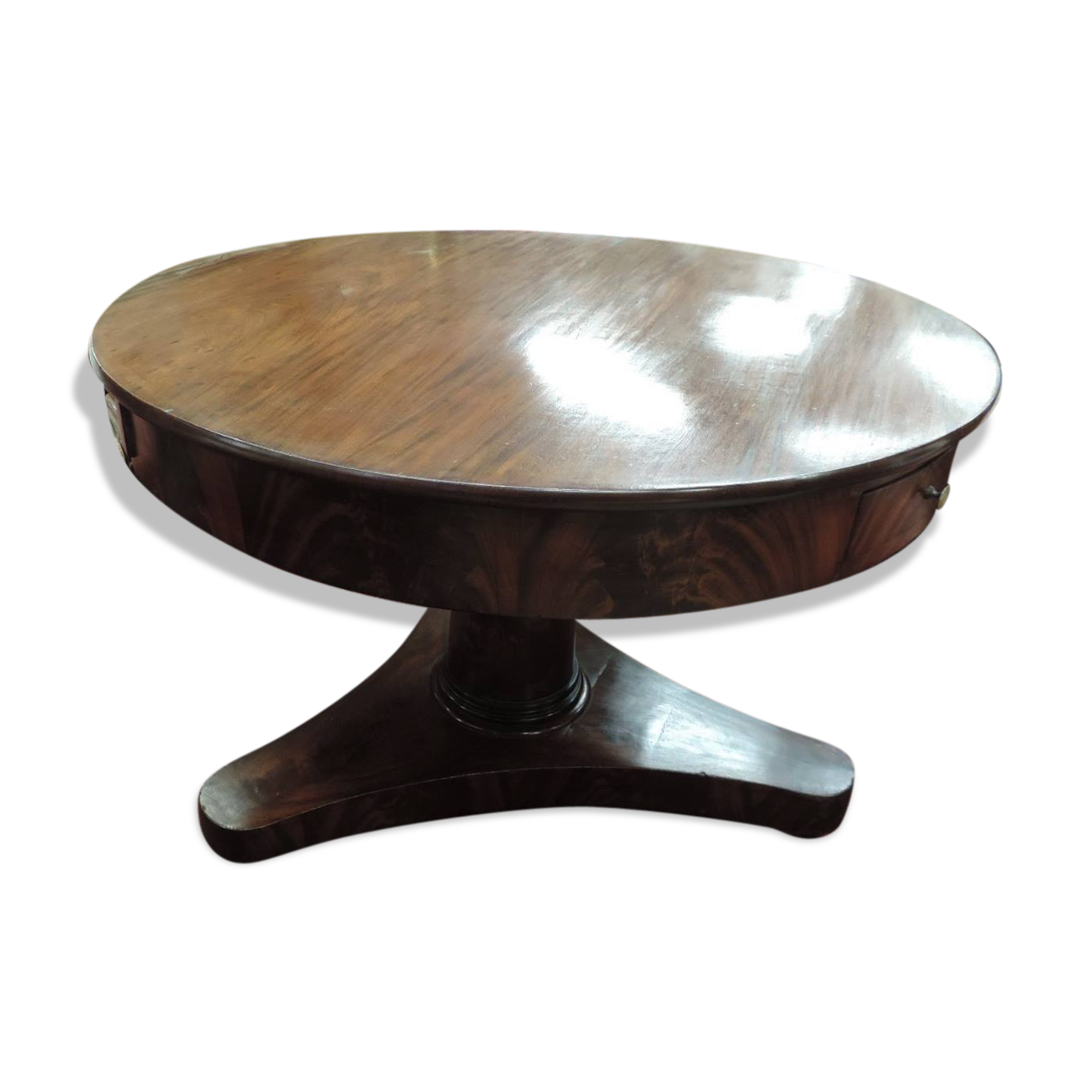 XIX century mahogany tripod table