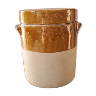 Old sandstone grease pot