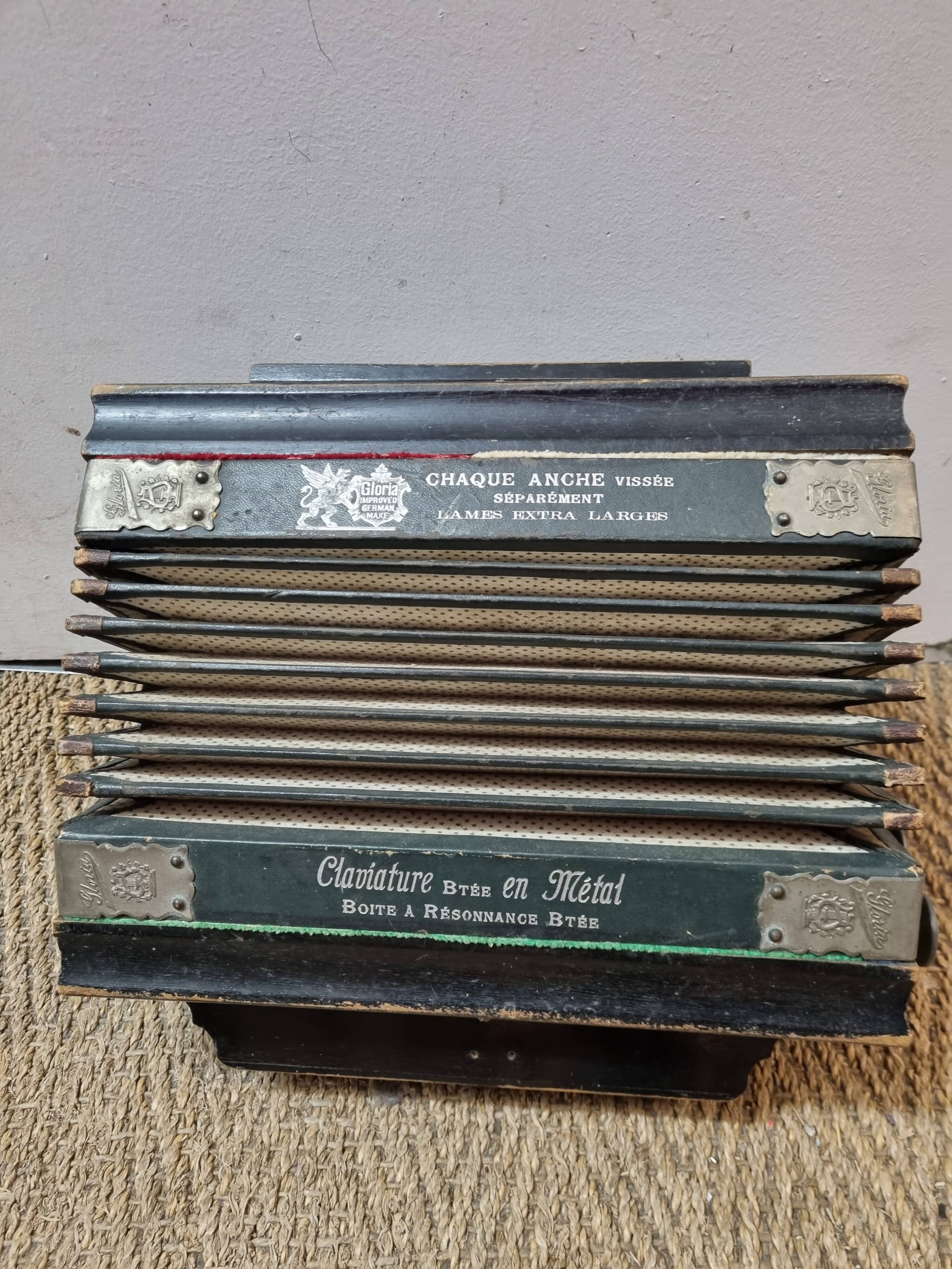 Trumpet accordion from 1903 Harmoniflutes by Gloria