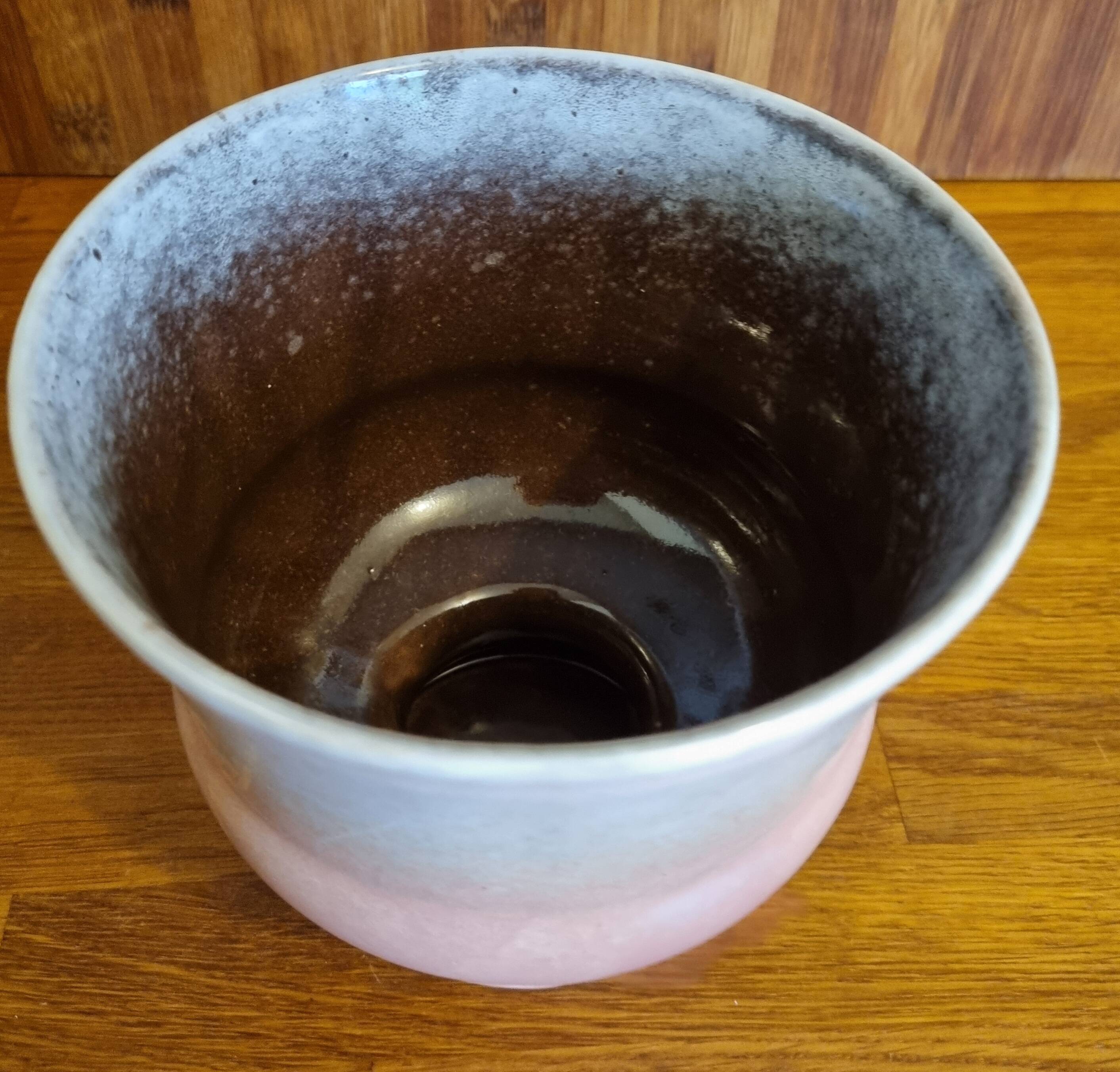 Strehla Germany Vintage Ceramic Iridescent Pink Flowerpot Vase