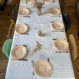 Service of powder pink hollow plates