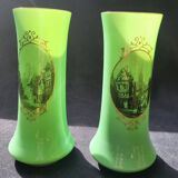 Paire de Vase en opaline verte XIX ème