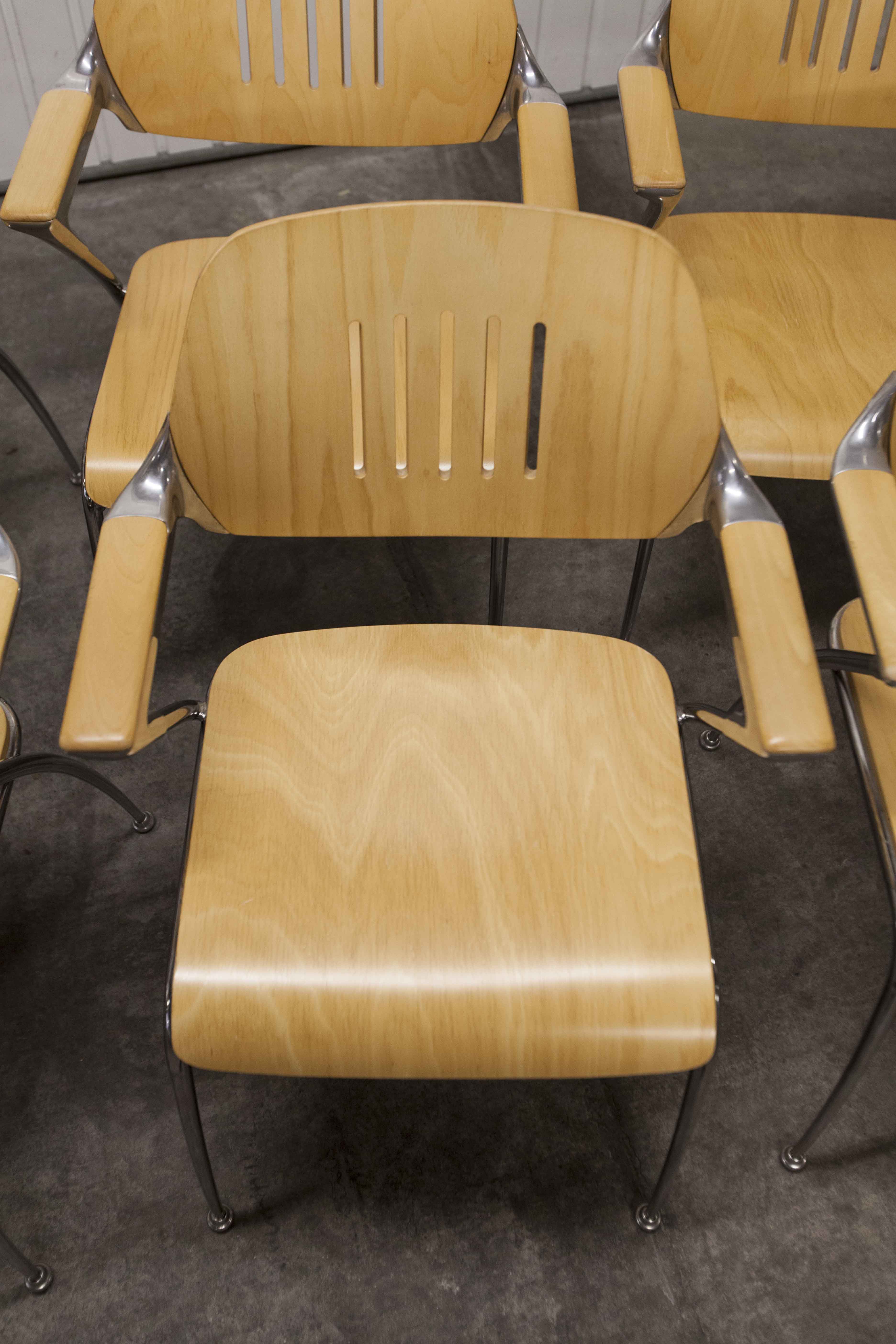 Lot of 6 "Golf" model chairs designed by Francesco Zaccone for the Brunner brand