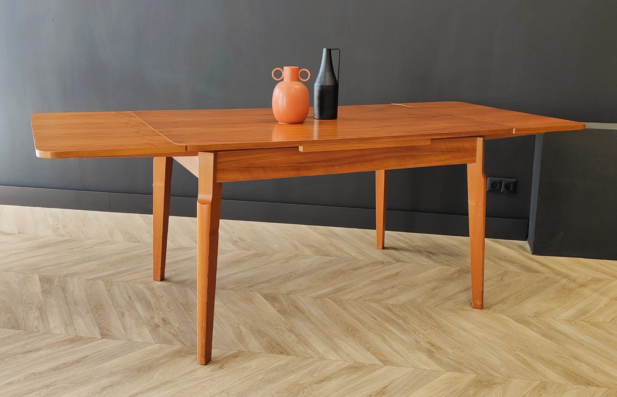 Mid century dining table vintage - extendable