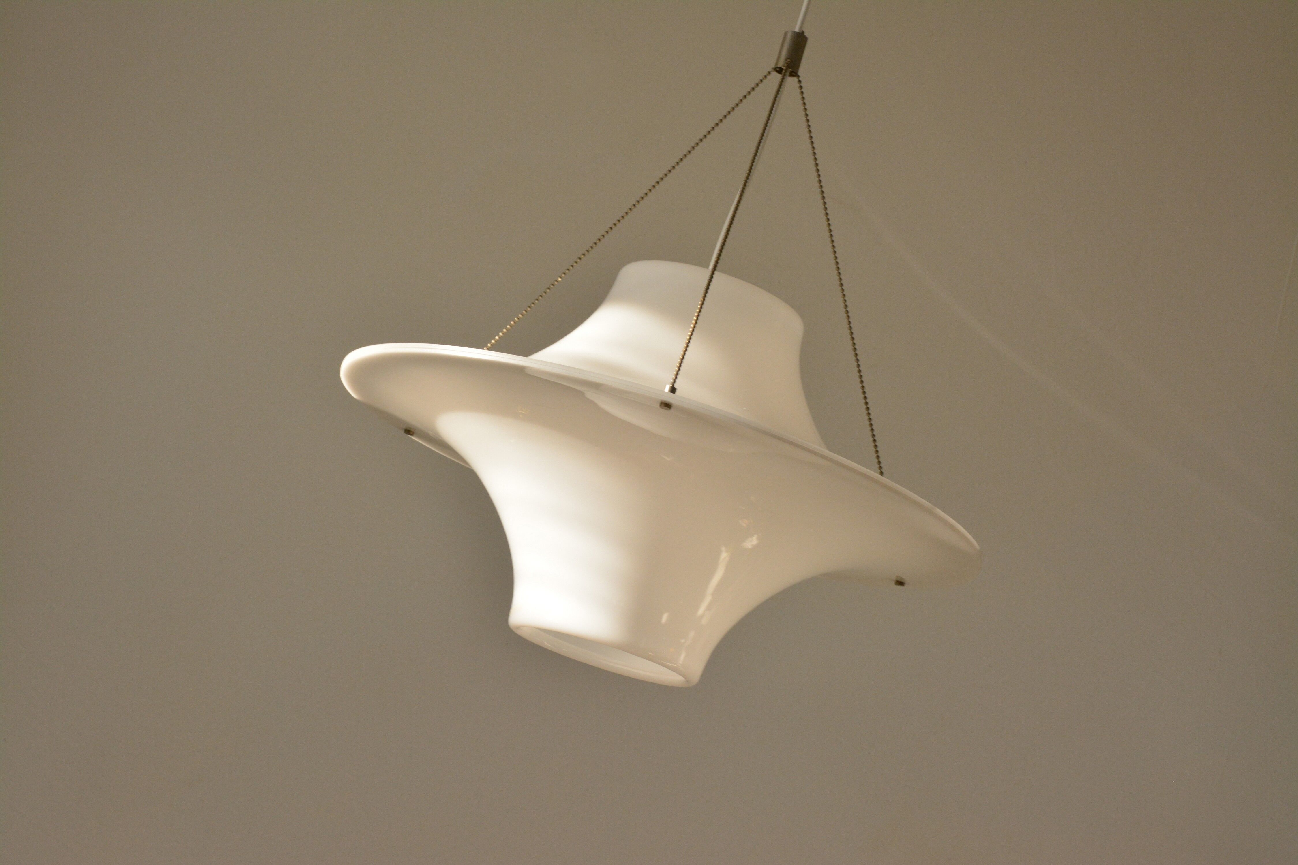 Skyflyer hanging lamp by Yki Nummi 1960