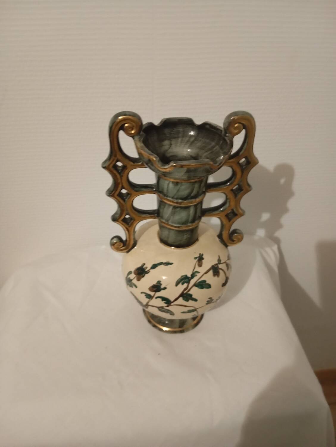 Vase porcelaine Belge Henri Béquet