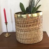 Roasted pot rattan and vintage brass
