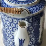 Japanese fine porcelain teapot, Geisha/cherry blossom patterns, Bamboo imitation handle