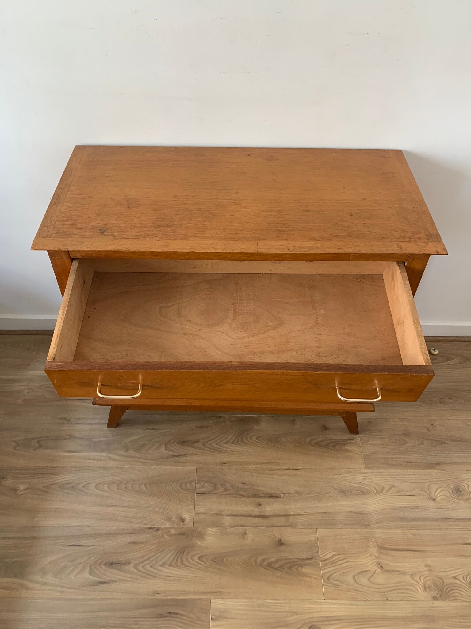Chest of drawers vintage feet compass