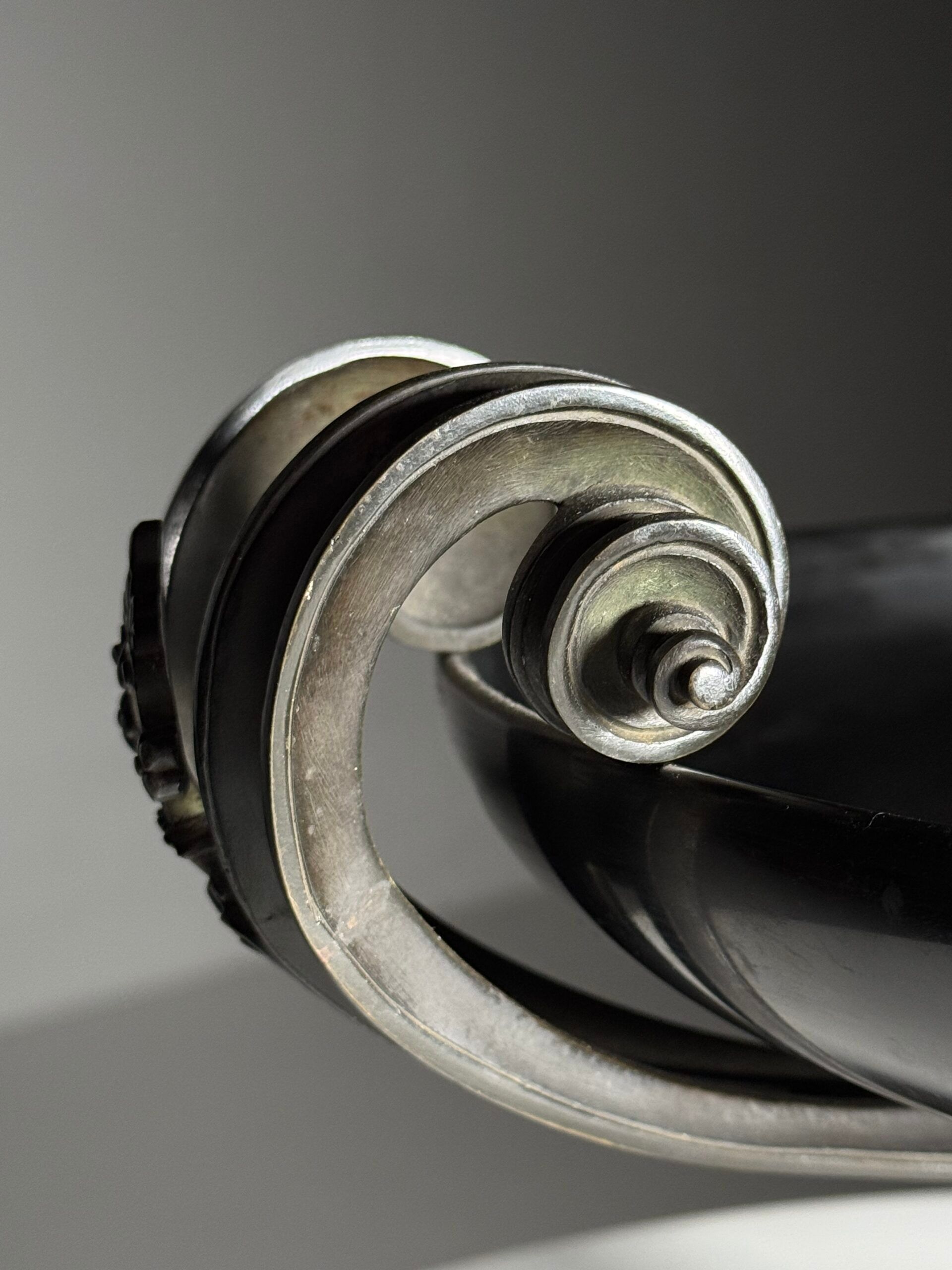 Tazza en bronze du 19ème siècle