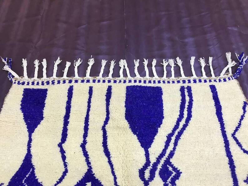 Moroccan rug in natural wool 250cmx150cm