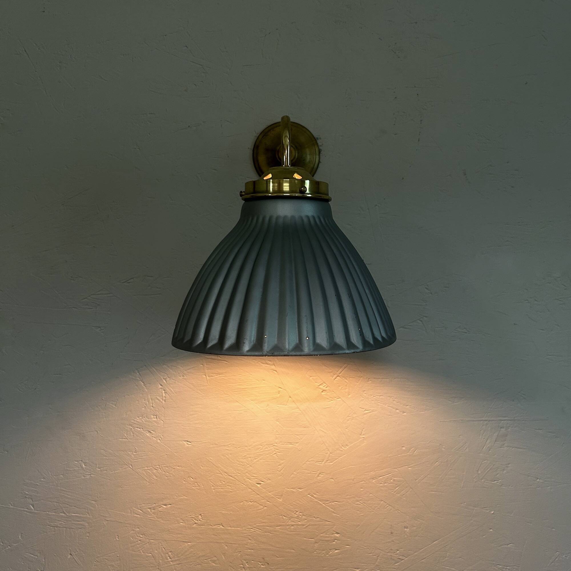 Helioray wall lights