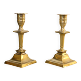 Paire de bougeoirs en bronze dore