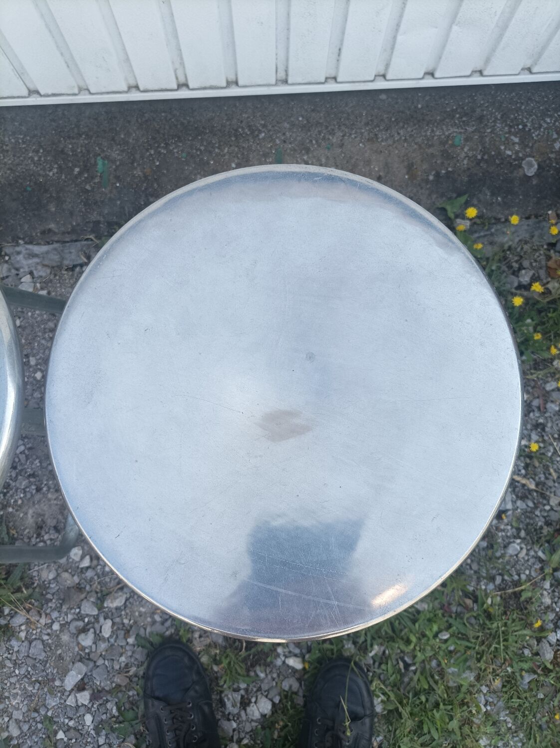 Pair of stools Habitat in cast aluminum 1980 vintage