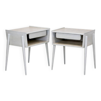 Set of 2 oak bedside tables, suede, 1960.
