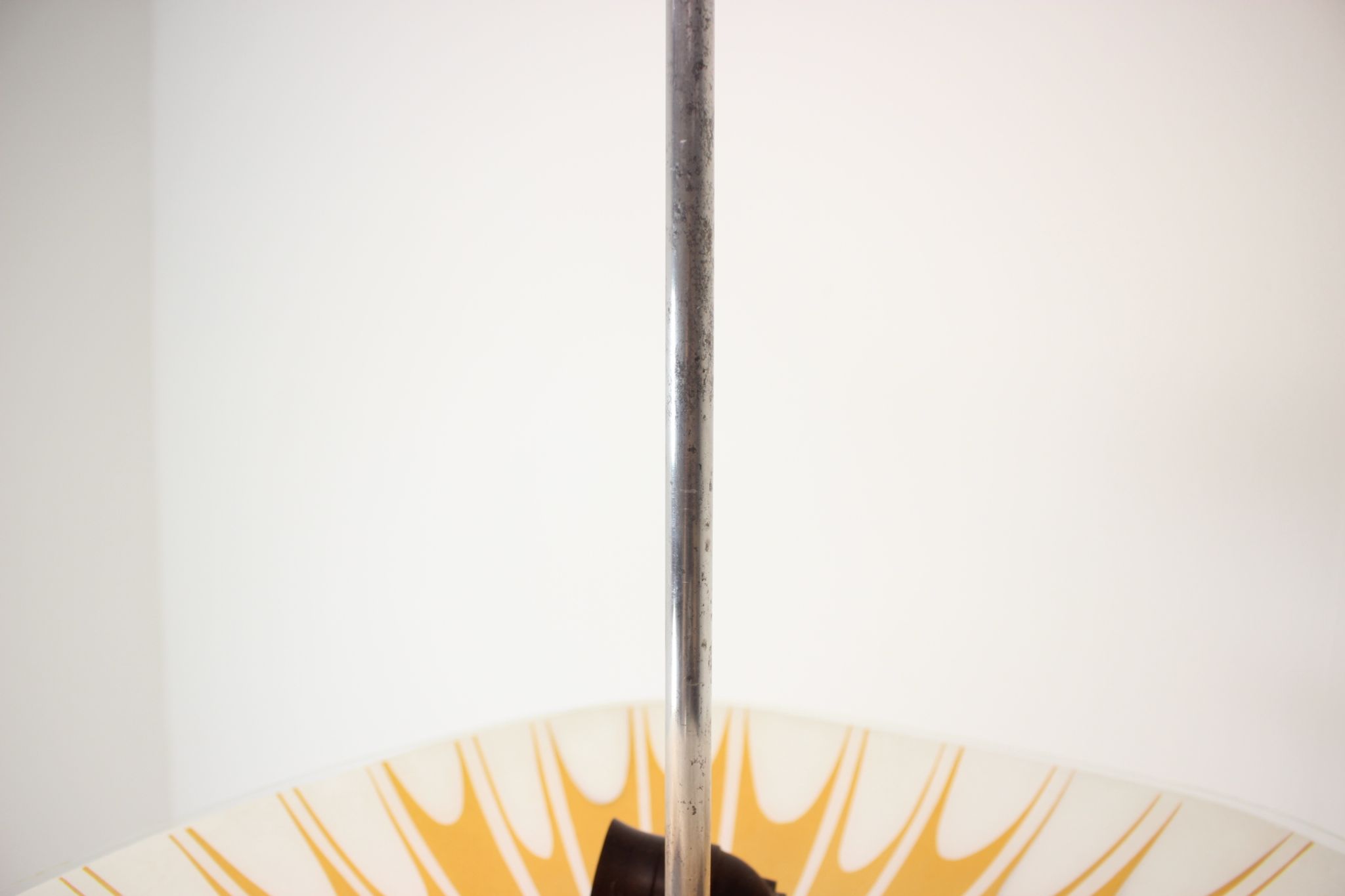 Suspension par Napako, années 1960