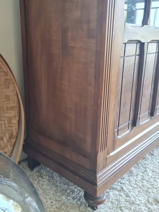 Antique Parisian glass cabinet in the style of a hosier