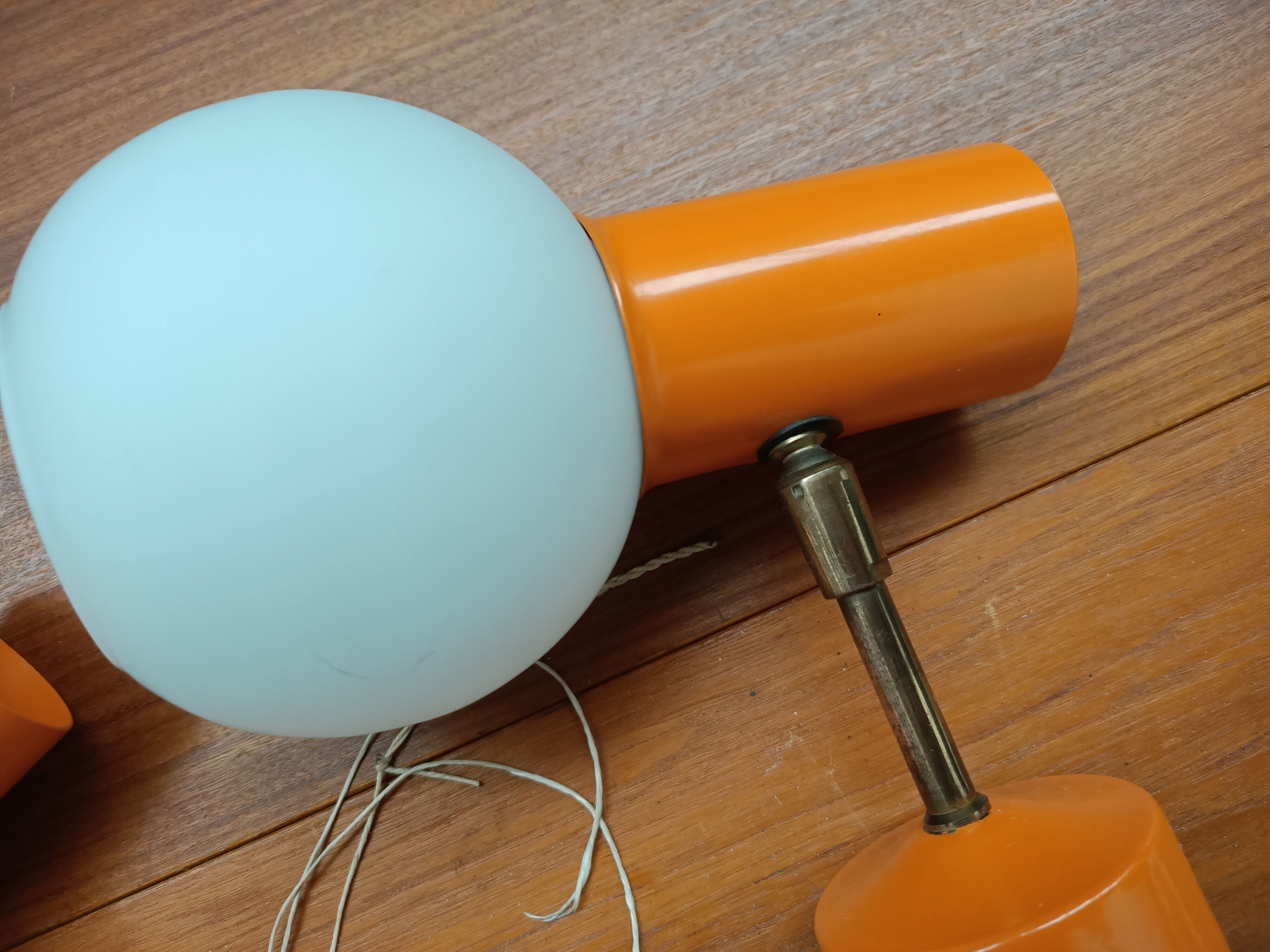 Pair of vintage wall lights