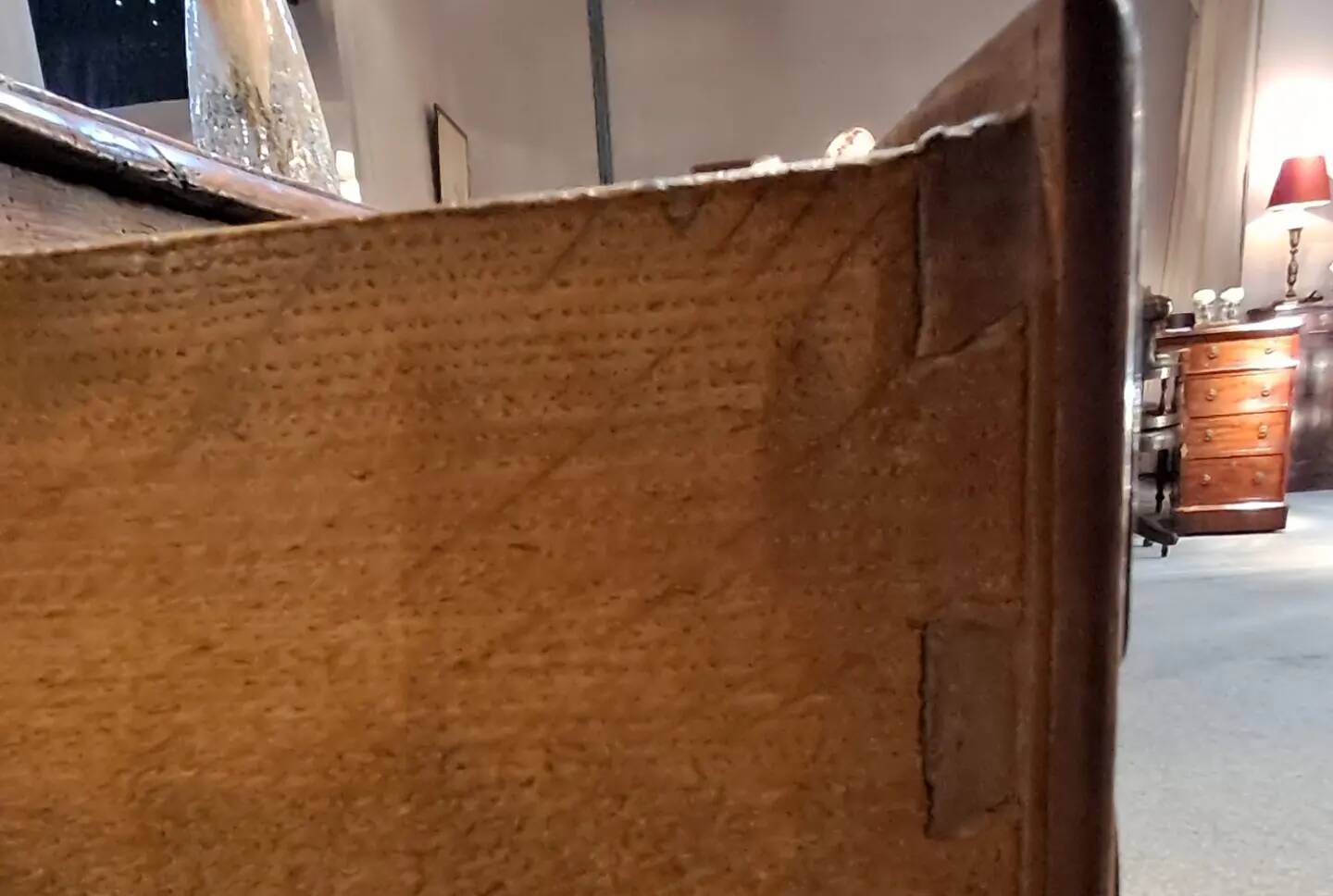 18th century walnut chest of drawers