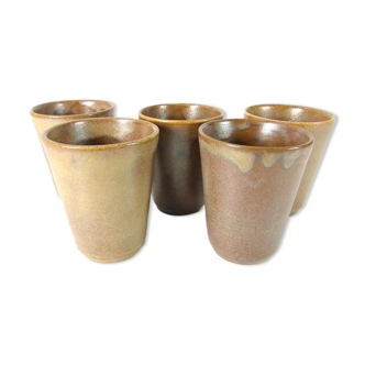 5 coffee cups of Digoin in sandstone