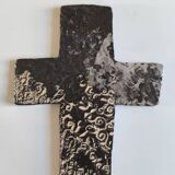 Ceramic cross