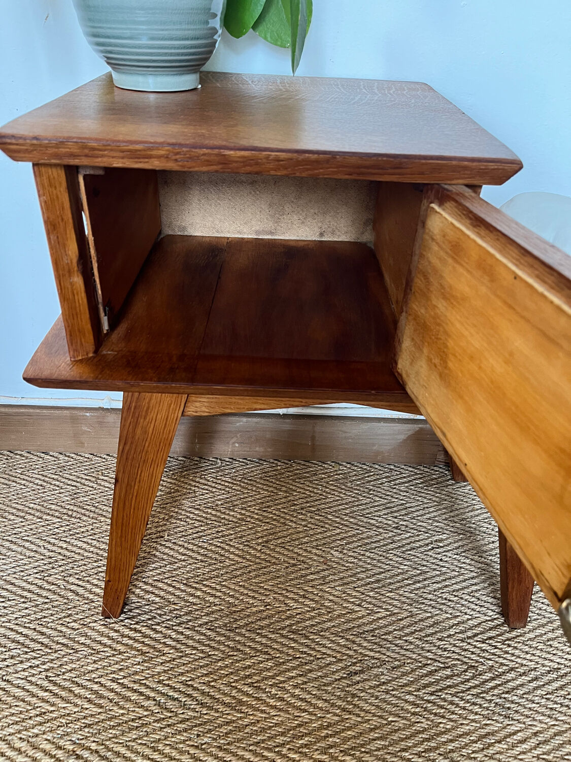 Table d’appoint table de chevet vintage bois pieds compas et rotin