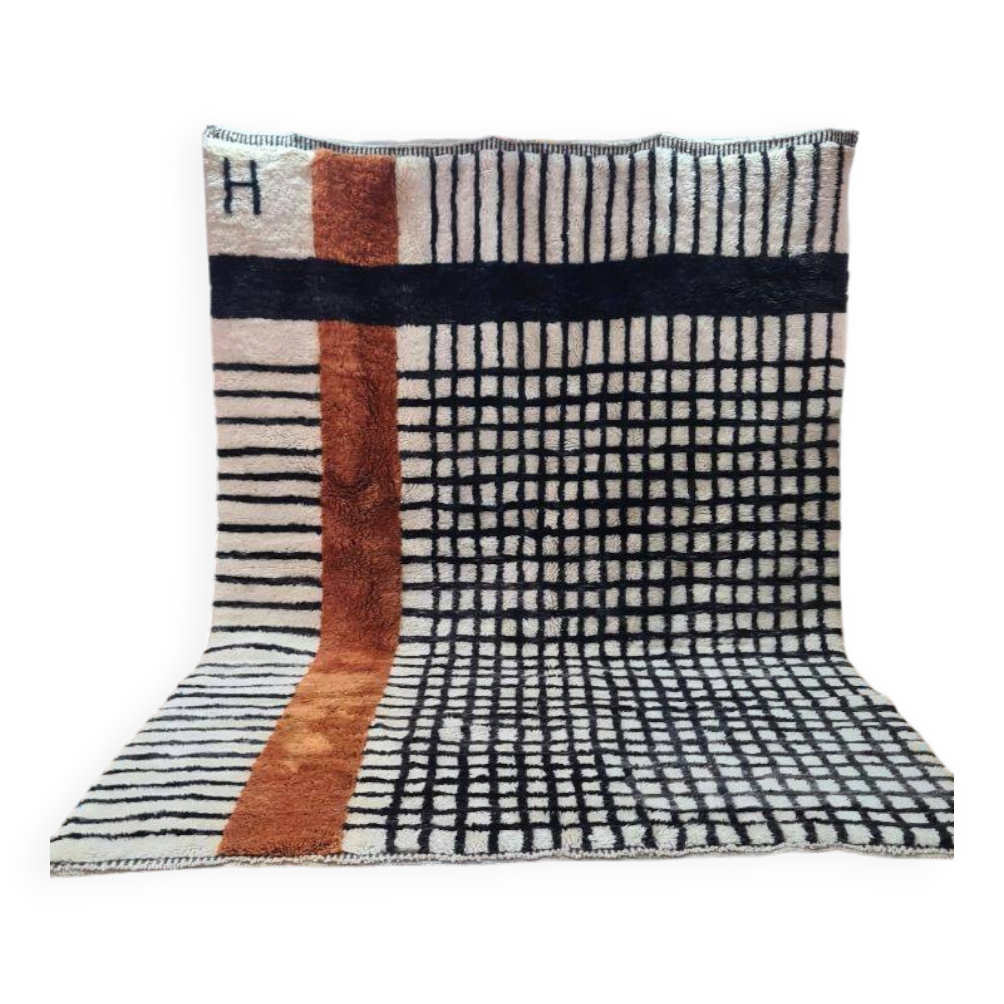 High quality Mrirt Moroccan rug with geometric design