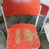 Set de 14 chaises vintages empilables